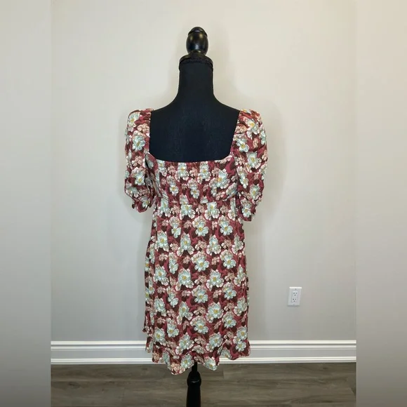aritzia wilfred floral dress - Picture 4 of 5